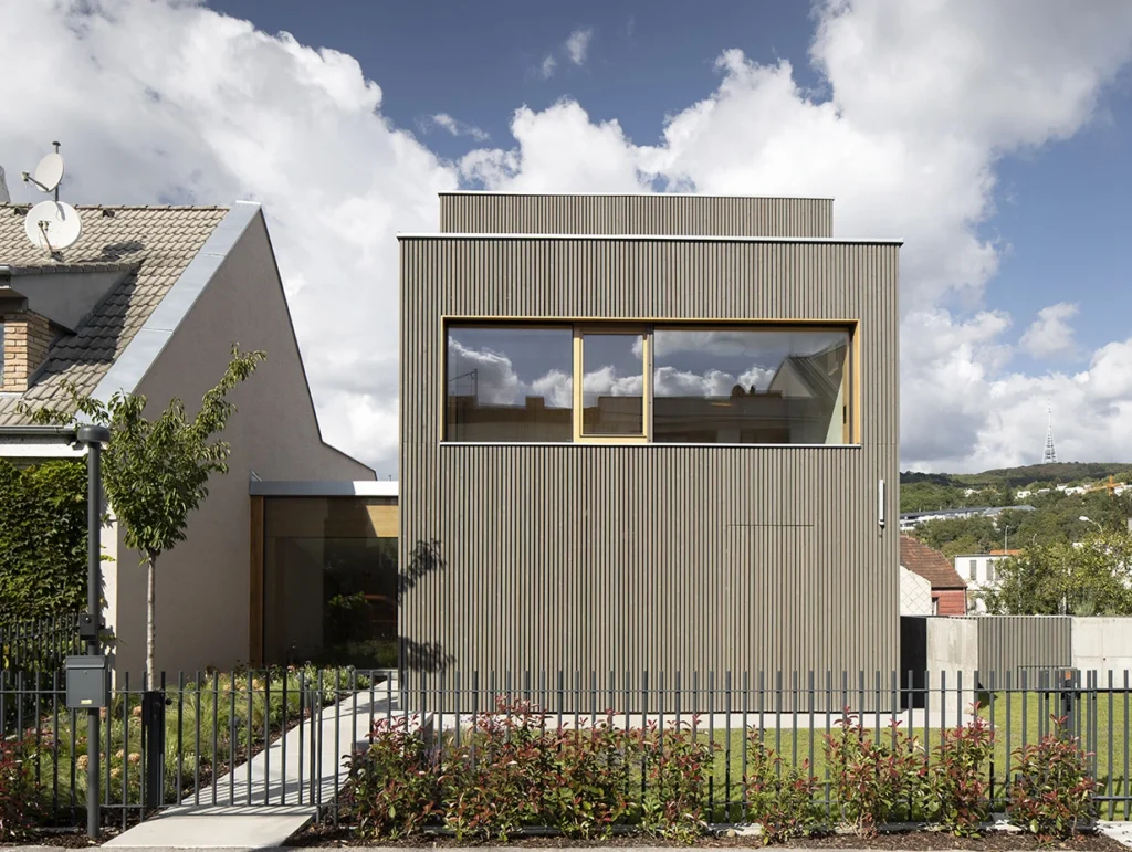 Thermory Cladding finished with Vivid by Thermory