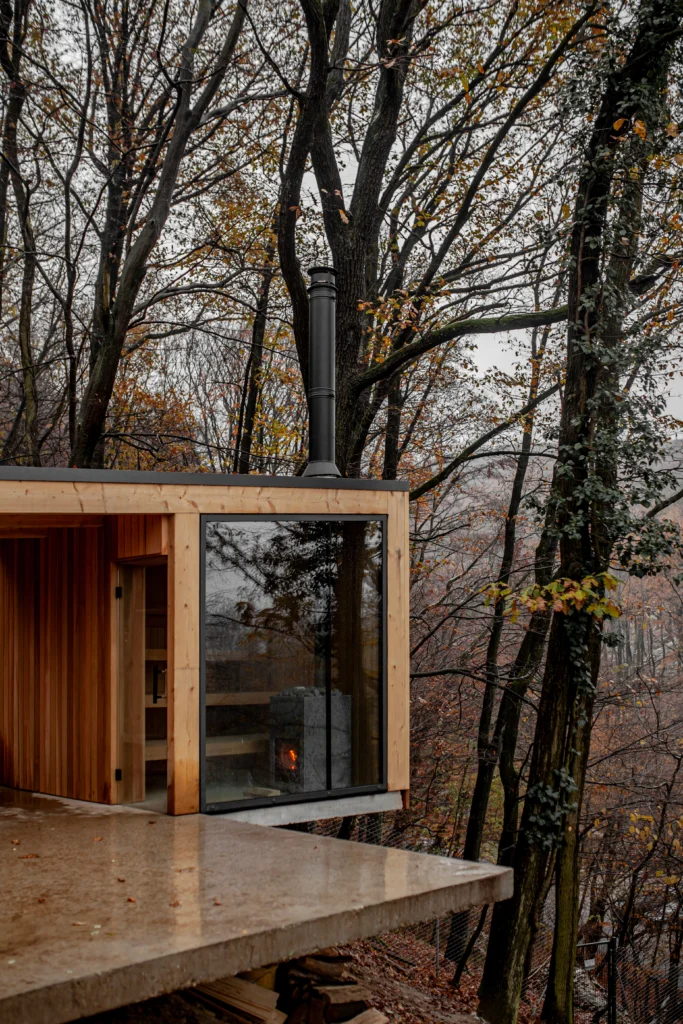 Exterior Thermory sauna in forest