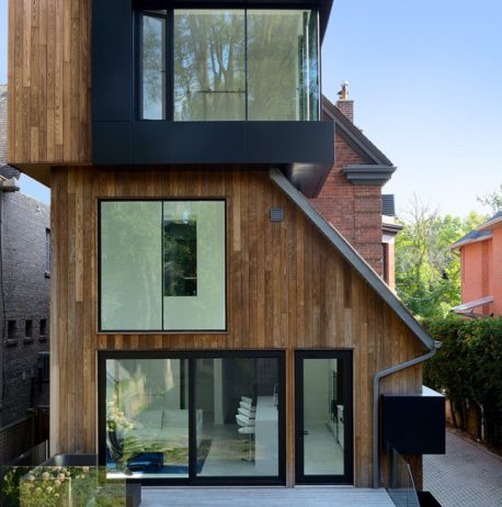 Thermory_Gallery_Cladding_Ash_Toronto-Residence_1-650x650